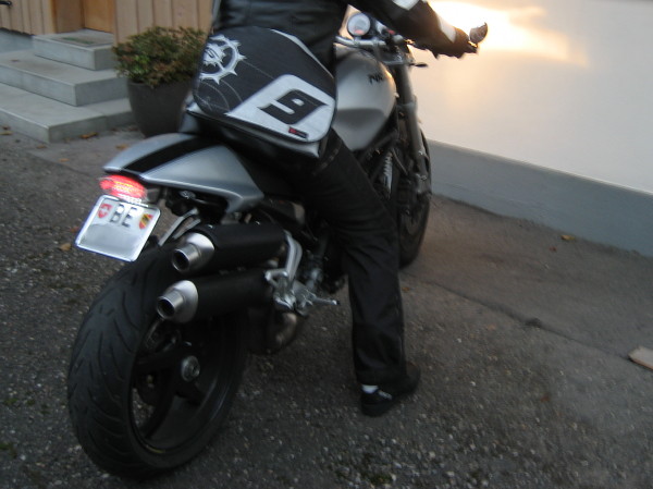 action picture flight belt